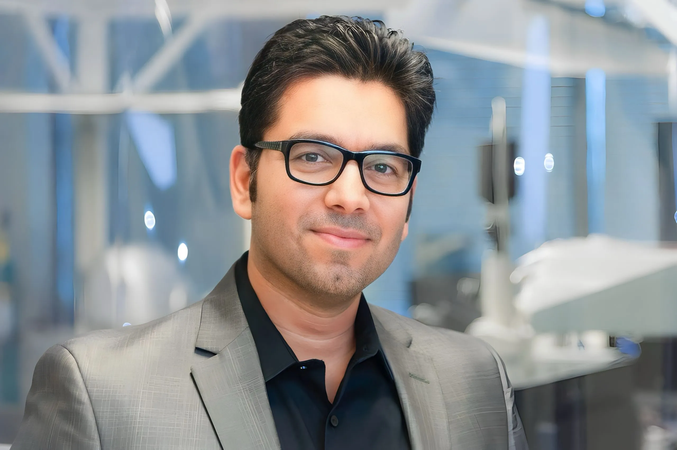 employee image